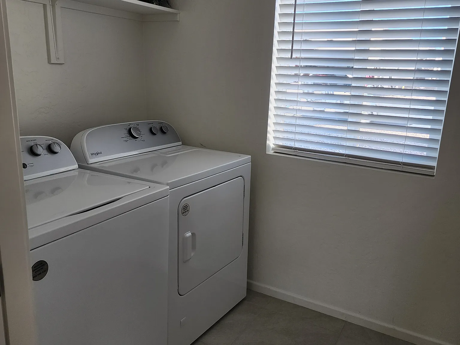 2 bed, 1560 sqft, $2,100 — Photo 3