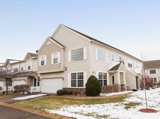 1944 Bluestem Ln, Shoreview, MN 55126