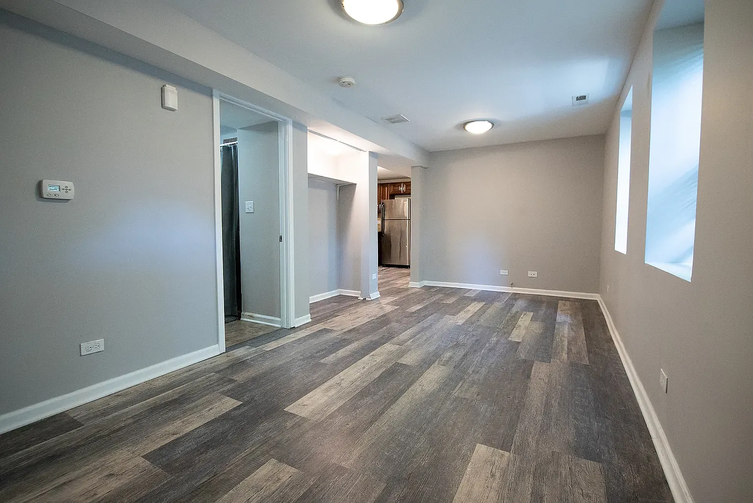3 bed, 1130 sqft, $2,400 — Photo 2