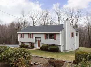 87 Hartness Rd, Sutton, MA 01590