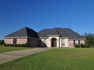 560 Hickory Ridge Rd, Leesville, LA 71446