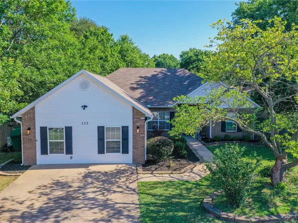 122 Northaven St, Farmington, AR 72730