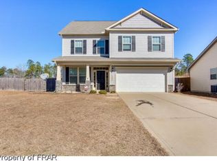 380 River Oak St, Spring Lake, NC 28390