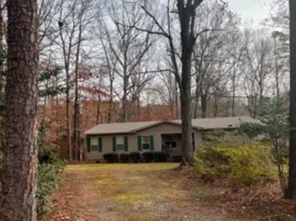 58 Forest Ct, La Crosse, VA 23950