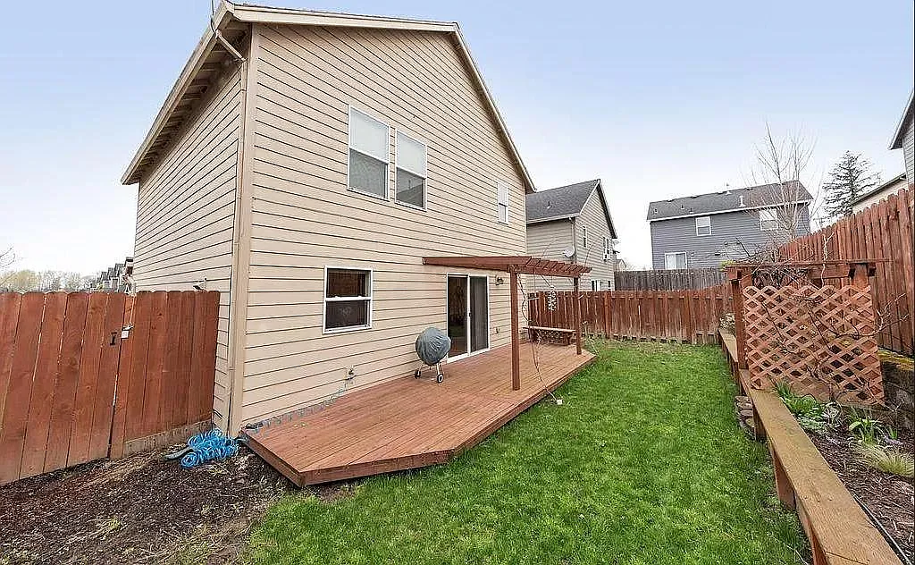 N Birch St, Canby — Photo 2