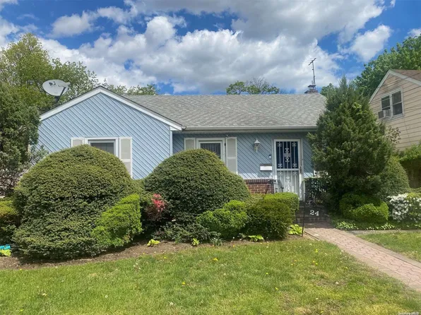 24 Beebe Avenue, Hempstead, NY 11550