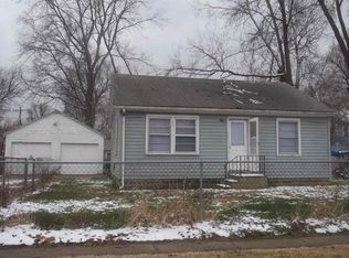 313 NW Fairchild St, Topeka, KS 66608