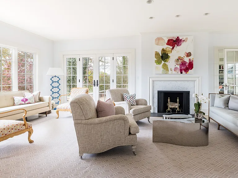 17 Apaquogue Rd — Photo 15