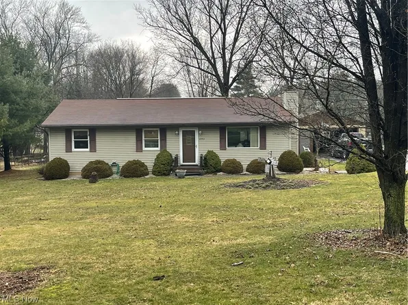 6943 Maplebrook Ave NE, East Canton, OH 44730