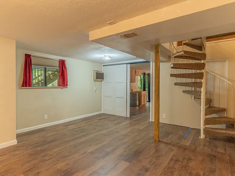 68 Sierra Dr — Photo 22
