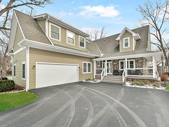 2nd image of 23941 N Overhill Dr