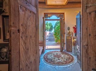 53 Sugar Ln, El Prado, NM 87529