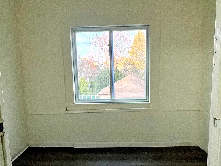 364 River Dr #4 — Photo 12