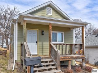 2766 Dupont St, Omaha, NE 68105
