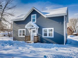 33898 Walbo Dr NW, Cambridge, MN 55008