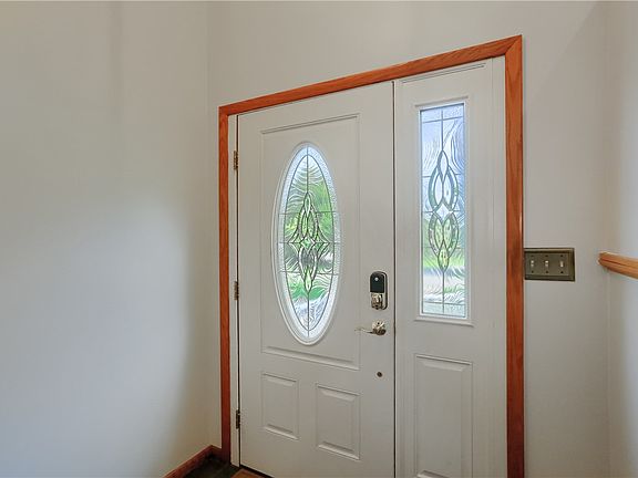 5th image of 493 McCombs Cir