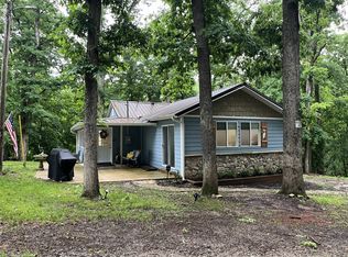 1890 Lackey Ln, Centralia, IL 62801