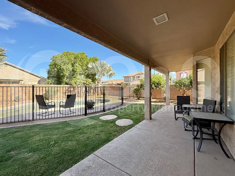 1445 S Park Grove Cir — Photo 29