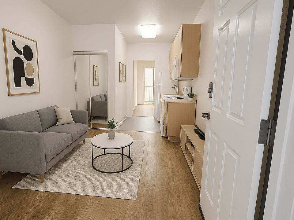 1st image of 1525 2nd Ave APT 103