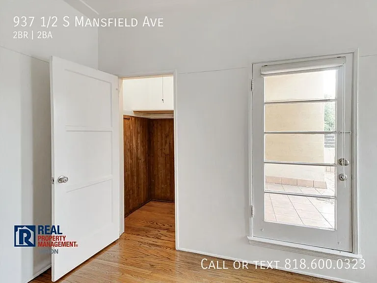 937 1/2 S Mansfield Ave — Photo 27