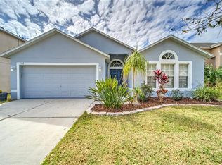 1712 Alhambra Crest Dr, Ruskin, FL 33570