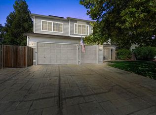 2862 Aquamarine Cir, Rescue, CA 95672