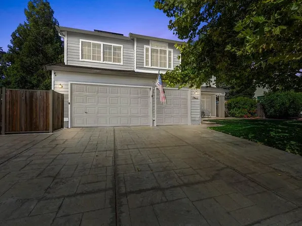 2862 Aquamarine Cir, Rescue, CA 95672