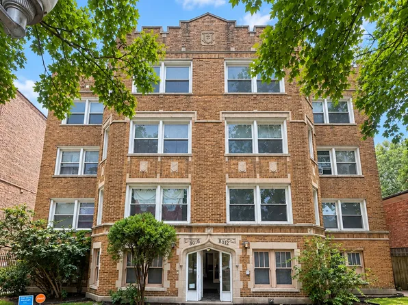 8012 S Essex Ave #3S, Chicago, IL 60617