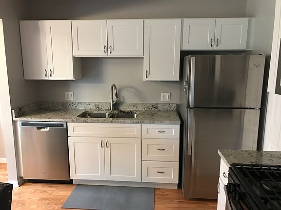 3rd image of 2405 Mallow Ct Unit X1