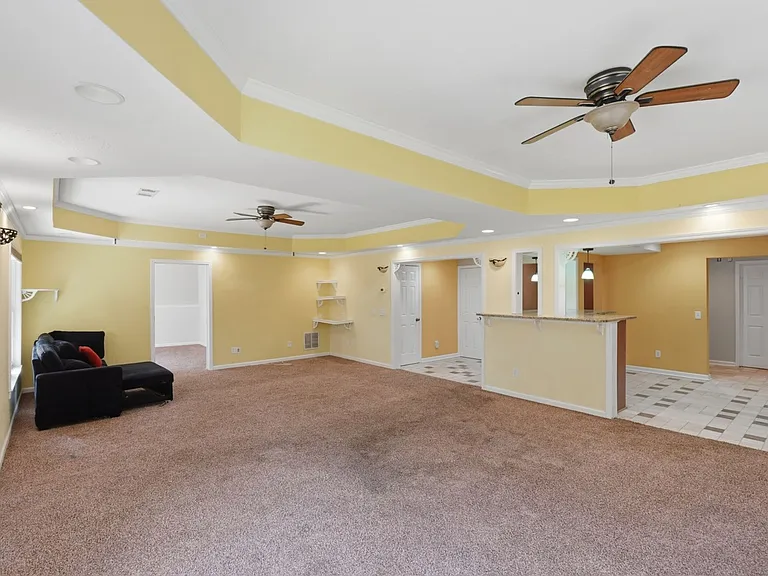 2927 Arbor Creek Ln — Photo 25