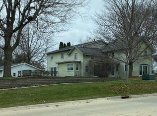 913 S State St, Geneseo, IL 61254