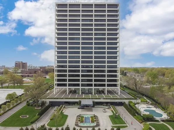 700 W 31st St Suite 1106, Kansas City, MO 64108