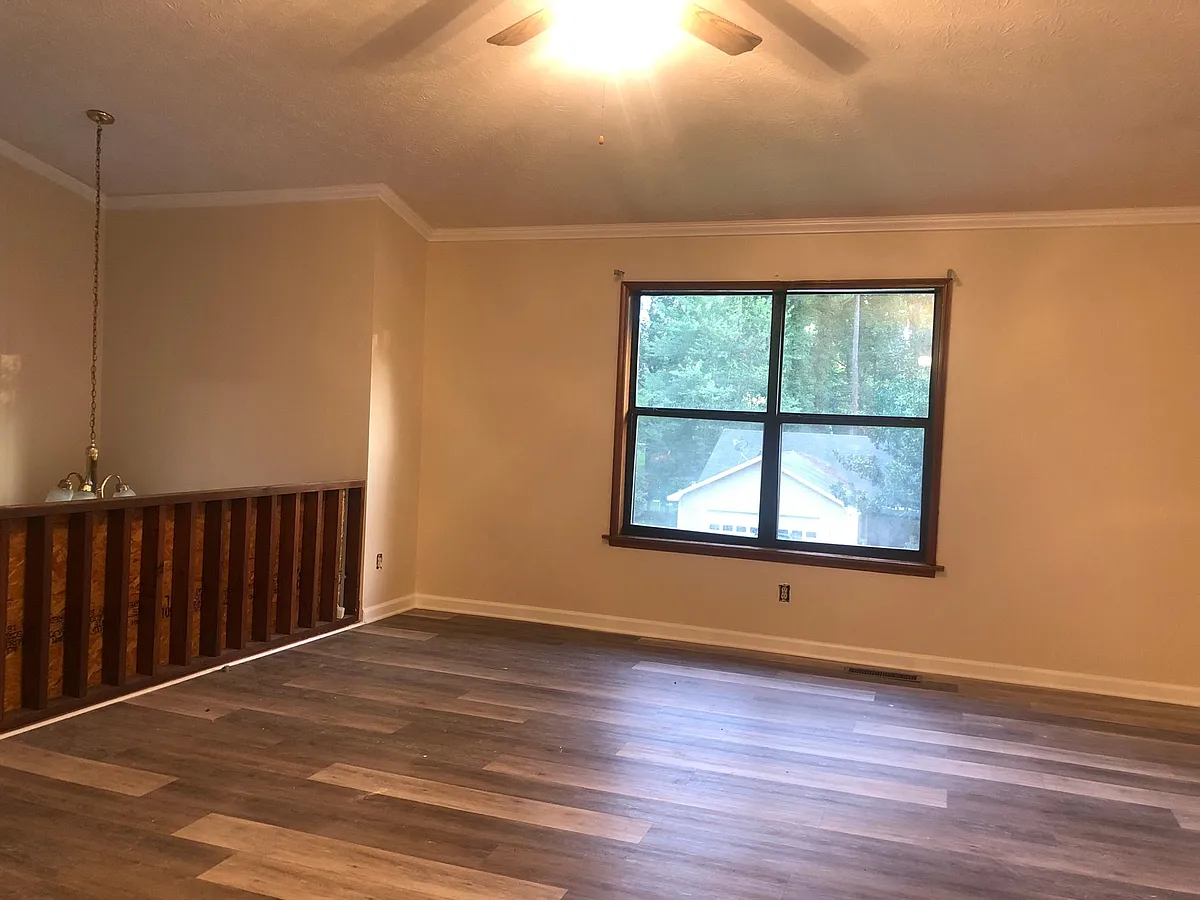 Building Photo - 1139 Park Forest Dr