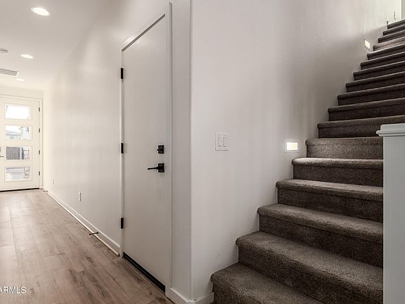 4th image of 48 E Bates Street