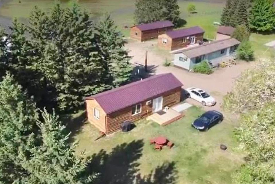 1st image of 620 Shell Creek Rd