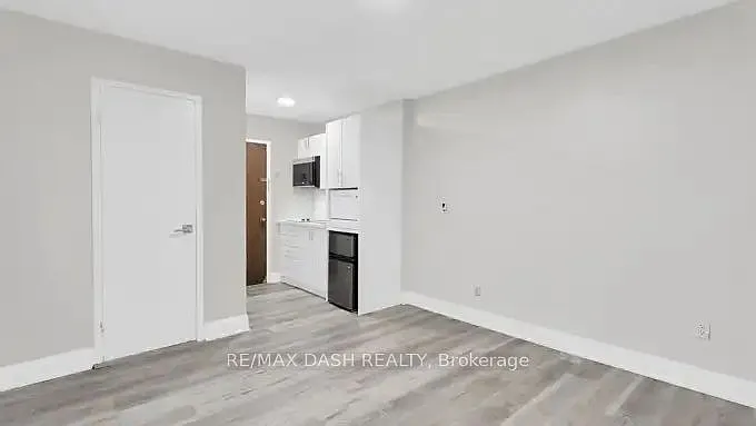 7 Thorburn Ave #101 — Photo 8