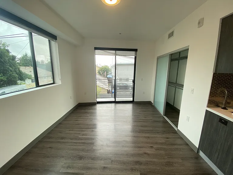 11400 Culver Blvd #30 — Photo 3