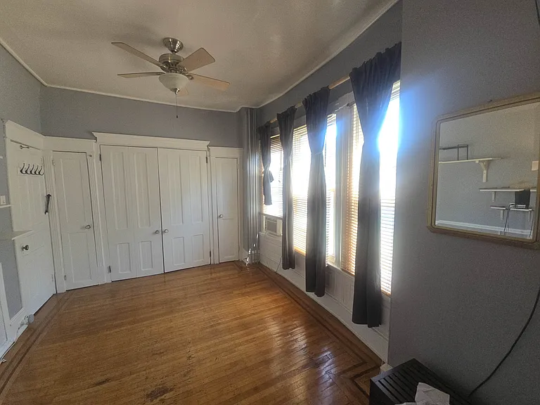 233 S 44th St #1 — Photo 14