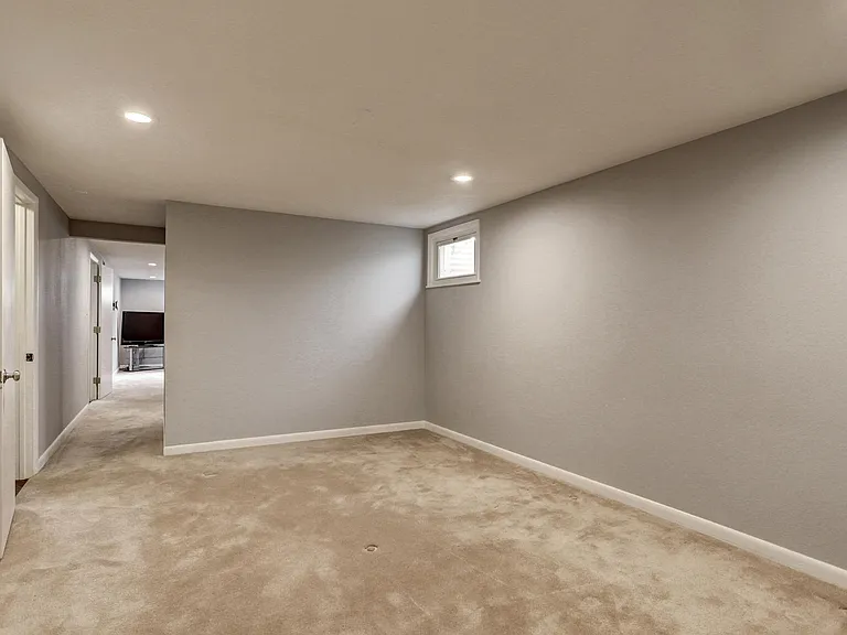 10563 W 62nd Pl — Photo 6