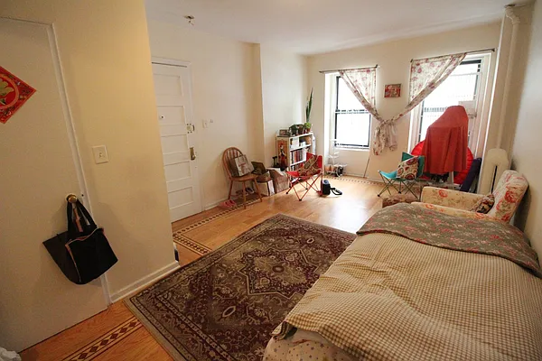 Rented by Luxor Homes & Investment Realty | media 13