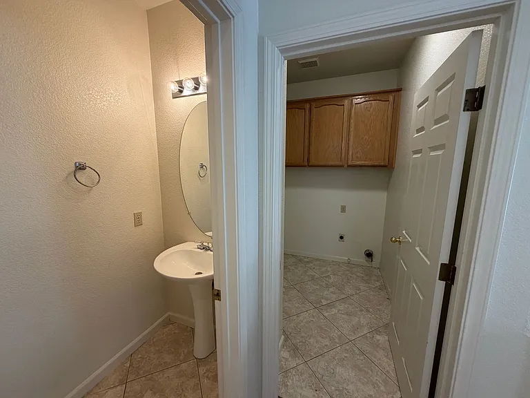 8868 Chadbury Pl — Photo 12