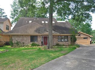 1534 Tournament Ct, Crosby, TX 77532