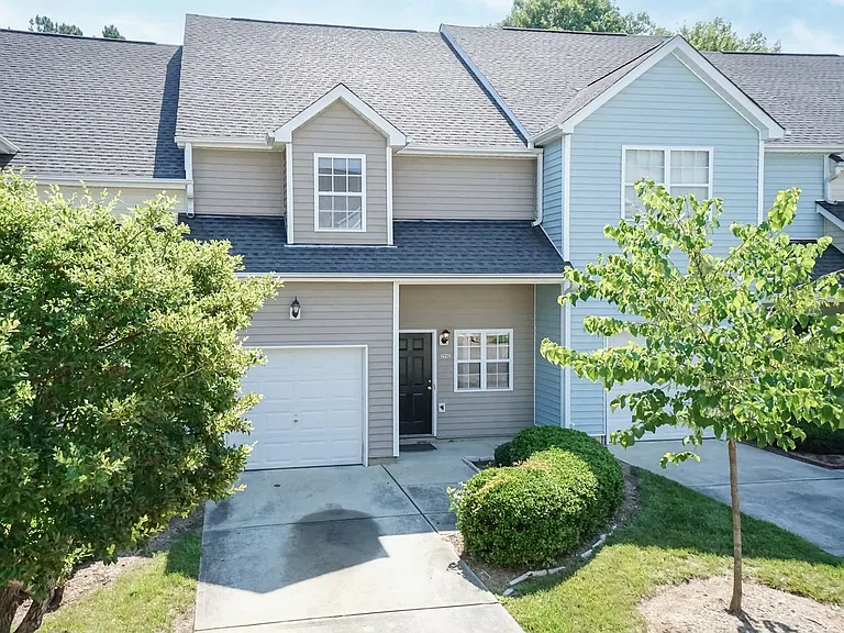 295 Plaza Dr #E — Photo 1
