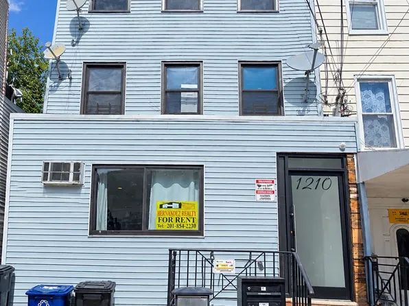 1210 12th St, North Bergen, NJ