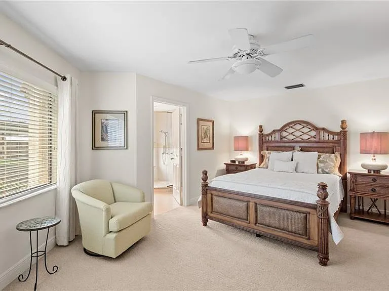 577 Beachwalk Cir #R-202 — Photo 19