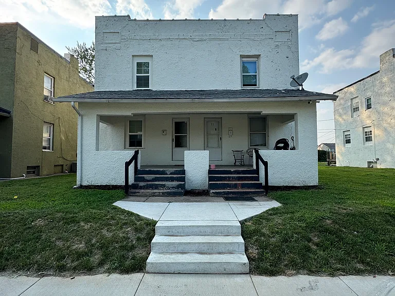 9 Orbon Pl — Photo 1