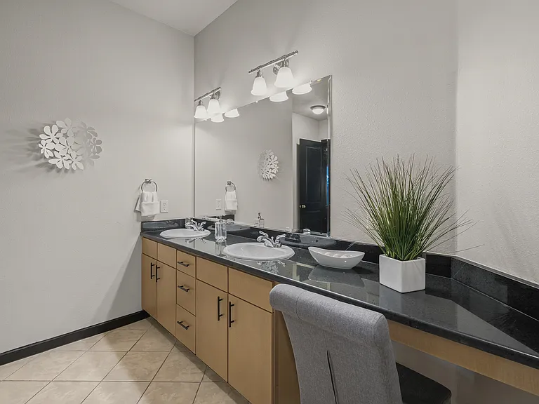 Millennium Westshore — Photo 26