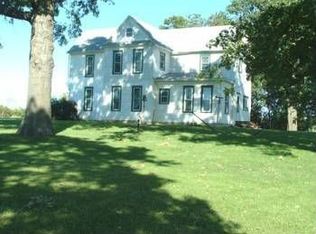 4465 31st St, Grantville, KS 66429