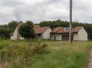 2587 Slope Hill Rd, Mount Pleasant, PA 15666