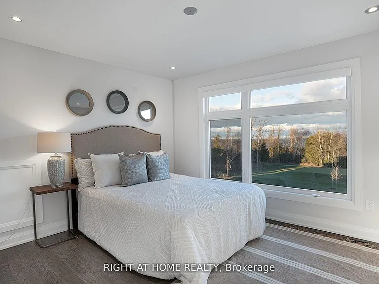 101 Sladden Ct — Photo 31